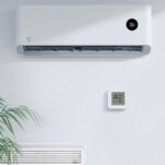 xiaomi mi temperature and humidity monitor 2 1.jpg